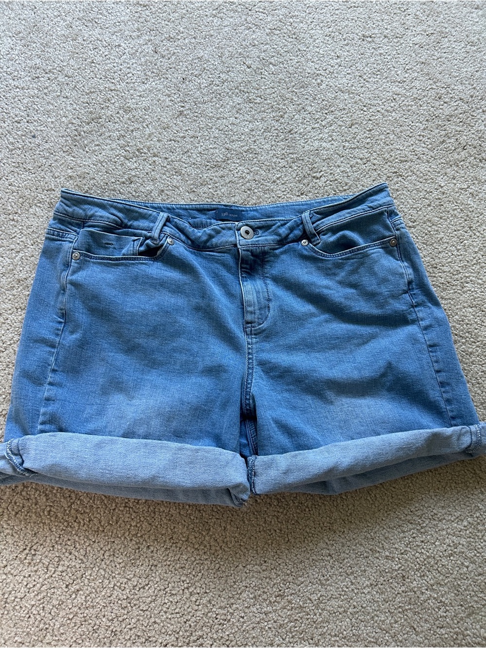 J. Jill Light Blue Rolled-Hem Denim Shorts